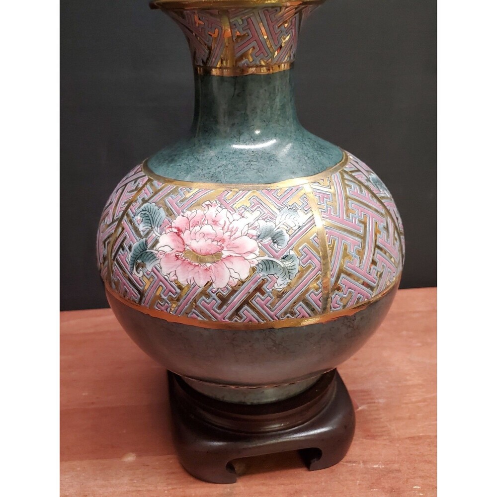 Vintage Chinoiserie Floral Urn Table Lamp - Picture 4 of 12
